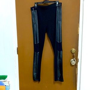 Comme Black Leggings with Leather Trim Size Large